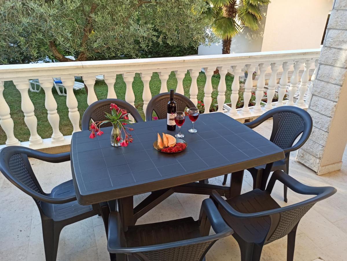Villa Rea Malinska Esterno foto