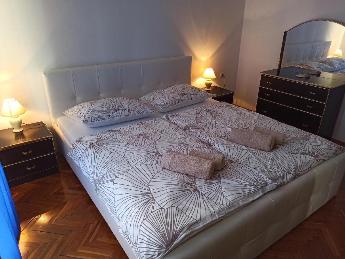 Villa Rea Malinska Esterno foto